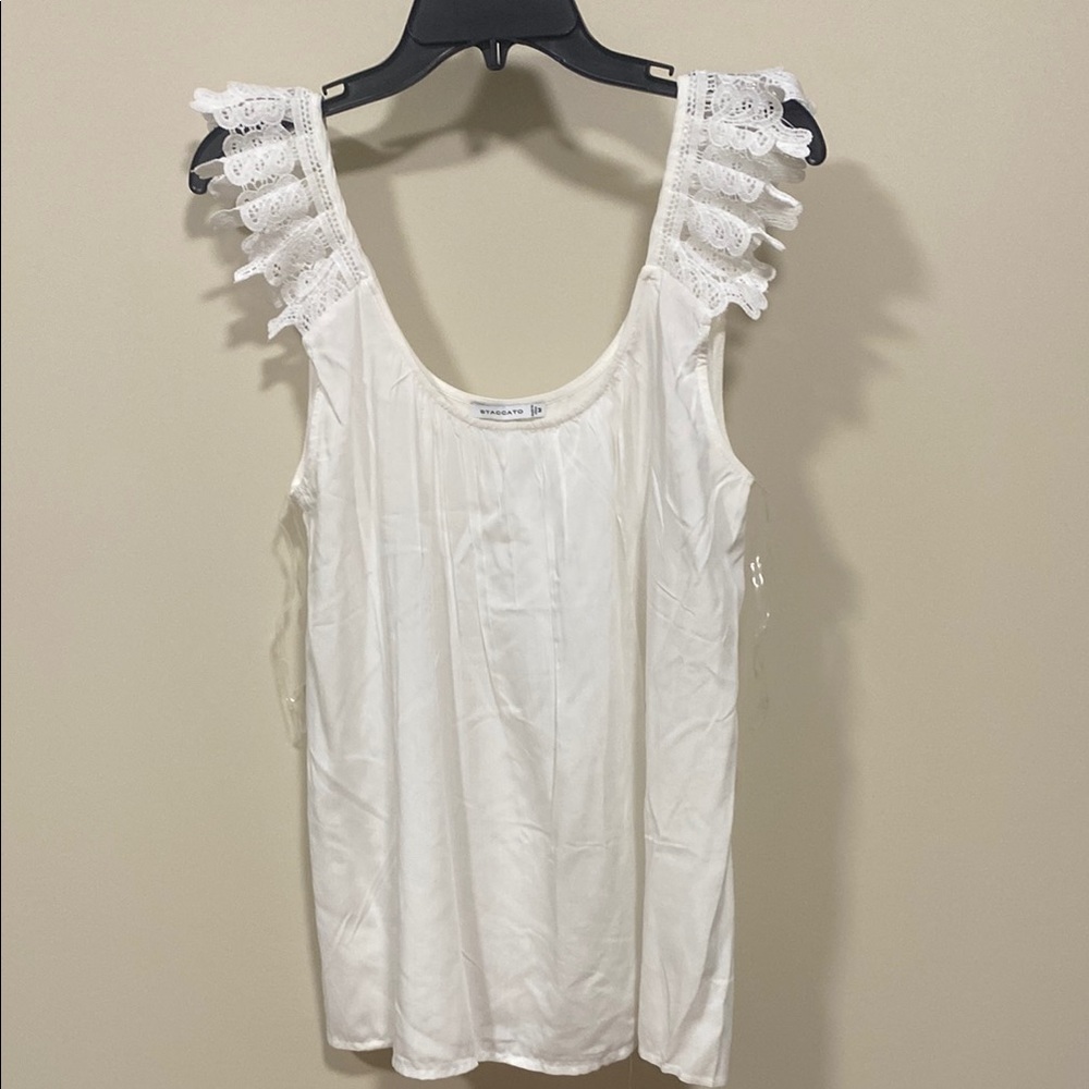 Staccato White Ruffled Sleeveless Tank Top medium